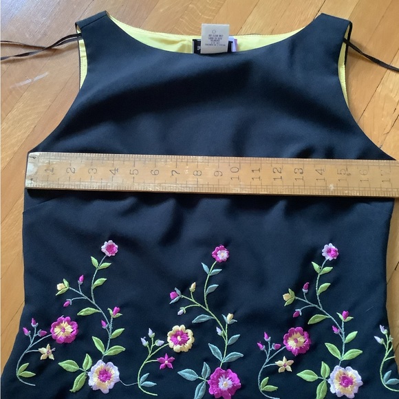 Gorgeous, sleeveless, Breakin loose pants suit size 9/10 - Picture 6 of 13